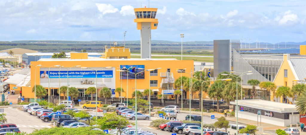 Vliegveld Curacao rondt training vliegtuigberging af