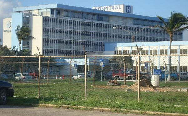 Ziekenhuispersoneel op Aruba besmet met corona-virus