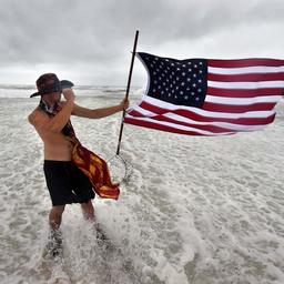 ‘Langzame’ orkaan Sally in VS aan land gekomen, vrees voor enorme schade