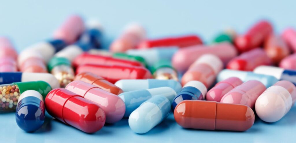 Importeurs: consument dupe van prijslijst medicijnen SVB