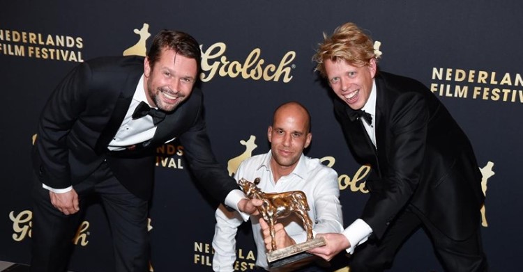 Regisseur Eché Janga draagt Gouden Kalf voor Buladó op aan Curaçao