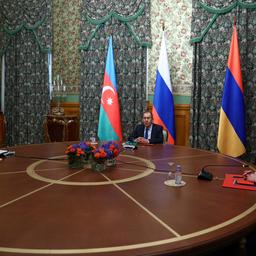 Armenië en Azerbeidzjan spreken tijdelijke wapenstilstand af in conflict