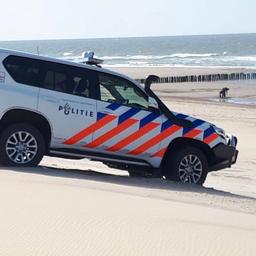 ‘Gelukzoeker’ opgepakt met dertig pakketjes cocaïne op strand Borssele