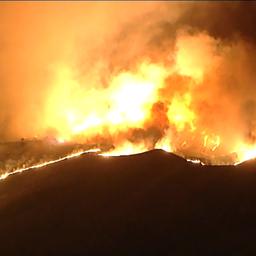 Video | Hevige bosbranden in Californië komen gevaarlijk dicht bij woonwijken