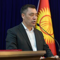 Kirgizië wijst nieuwe premier aan, oud-president weer vastgezet