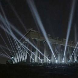 Video | Lichtshow viert nieuw ledsysteem op Akropolis: ‘Licht van 21e eeuw’