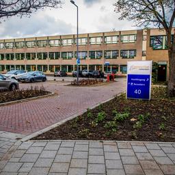 Bedreigde docent van Rotterdamse school staat nog niet voor de klas