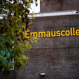 Docent Rotterdamse school bedreigd vanwege spotprent