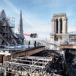 Gevaarlijke fase renovatie Notre-Dame voltooid: gesmolten steigers verwijderd