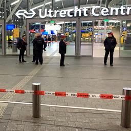 Heel Utrecht CS ontruimd, NS spreekt van bommelding