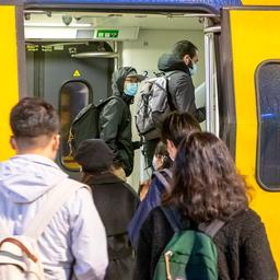 NS vraagt reizigers zich vooraf aan te melden voor treinritten