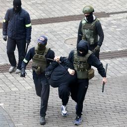 Opnieuw honderden arrestaties bij nieuwe demonstraties in Belarus