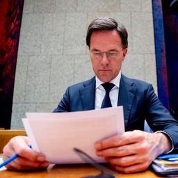 Premier Rutte ontvangt in crisistijd twee keer zo veel post van burgers