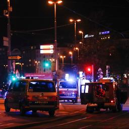 ‘Schoten gelost bij synagoge in Wenen, meerdere gewonden’