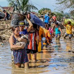 Tyfoon Vamco eist 67 slachtoffers op Filipijnen, nog 12 personen vermist