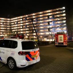 Zwaargewonde door brand in seniorencomplex Capelle aan den IJssel