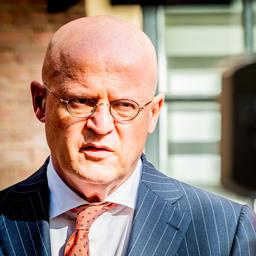 Grapperhaus houdt benoeming lid euthanasiecommissie tegen, D66 en VVD willen uitleg