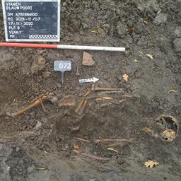 Mogelijk honderd skeletten in ontdekt middeleeuws massagraf Vianen