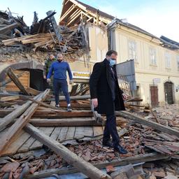 Zeker zes doden en tientallen gewonden na aardbeving in Kroatië