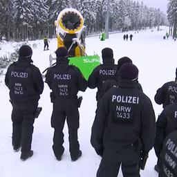 Video | Duitse politie stuurt honderden mensen weg uit Winterberg