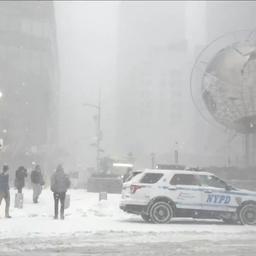Video | Times Square bedekt onder dikke laag sneeuw na hevige storm