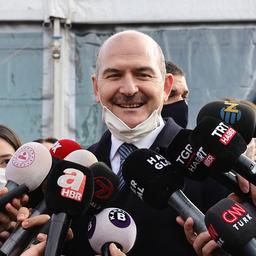 Twitter waarschuwt Turkse minister om haatdragende lhbti-uitlating
