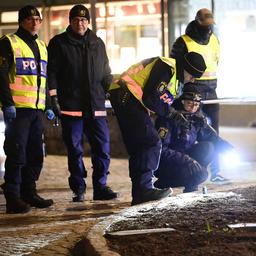 Acht personen neergestoken bij vermoedelijke terroristische daad in Zweden