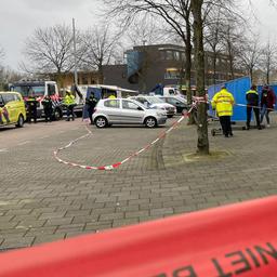 Man op klaarlichte dag doodgeschoten in Amsterdam