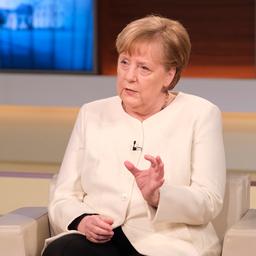 Merkel dringt aan op strengere maatregelen na schrappen ‘paaslockdown’