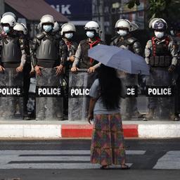Zeker achttien doden op dodelijkste protestdag in Myanmar sinds staatsgreep