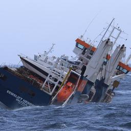 Berging van Nederlands schip bij Noorwegen uitgesteld wegens slecht weer
