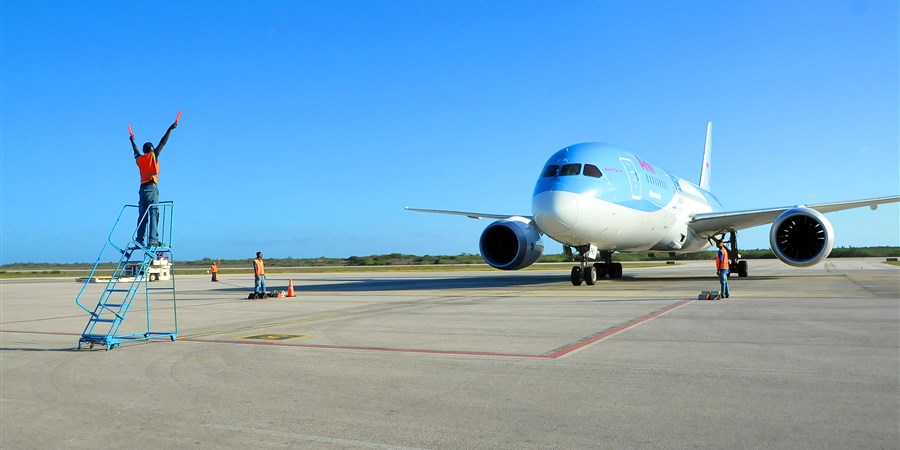 Meer samenwerking tussen Caribische luchthavens in Koninkrijk