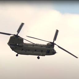 Video | Luchtmacht verwelkomt gloednieuwe Chinook op vliegbasis Gilze-Rijen