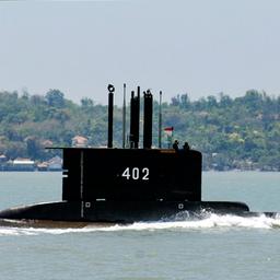 Vermoedelijke wrakstukken van vermiste Indonesische onderzeeër aangetroffen
