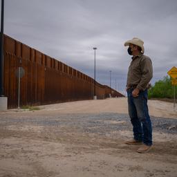VS schrapt definitief alle bouwprojecten voor grensmuur Trump met Mexico