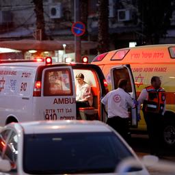 Doden en tientallen gewonden door instorten tribune in synagoge op Westoever