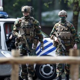 Hoe de extremistische Belgische militair zwaarbewapend op de vlucht kon slaan