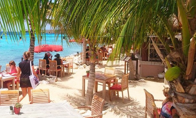 Curaçao op weg naar herstel toerismesector