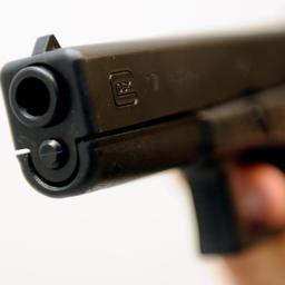 Jongens met ‘vuurwapens’ aangehouden in Gouda, blijken waterpistooltjes