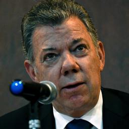 Oud-president Colombia biedt excuses aan voor duizenden executies door leger
