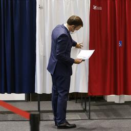 Partijen Macron en Le Pen stellen teleur bij Franse regionale verkiezingen