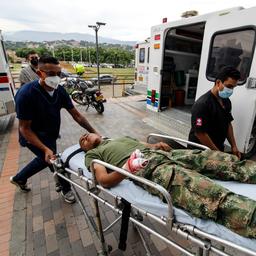 Tientallen gewonden bij aanslag op legerbasis in Colombia