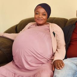 Zuid-Afrikaanse vrouw bevalt van tien baby’s tegelijk en breekt wereldrecord