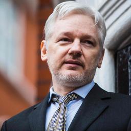Julian Assange verliest Ecuadoraans staatsburgerschap