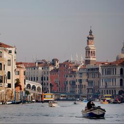 Venetië gaat ban op cruiseschepen strenger handhaven na berisping UNESCO