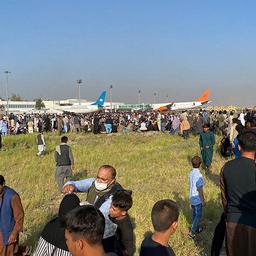 Explosie nabij vliegveld Kaboel, mogelijk meerdere gewonden