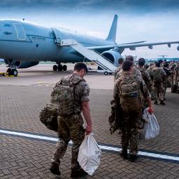 Nederland stuurt militair vliegtuig naar Kaboel om personeel op te halen
