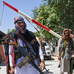 Taliban houden klopjacht op medewerkers van de NAVO en Amerikanen