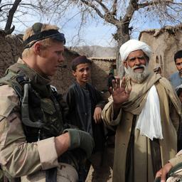 Taliban veroveren ook Tarin Kowt en nabijgelegen Kamp Holland