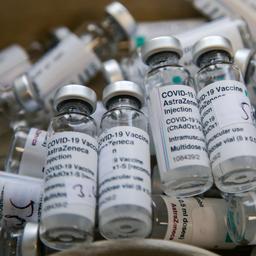 Tienduizenden AstraZeneca-vaccins gaan ondanks weerstand de prullenbak in